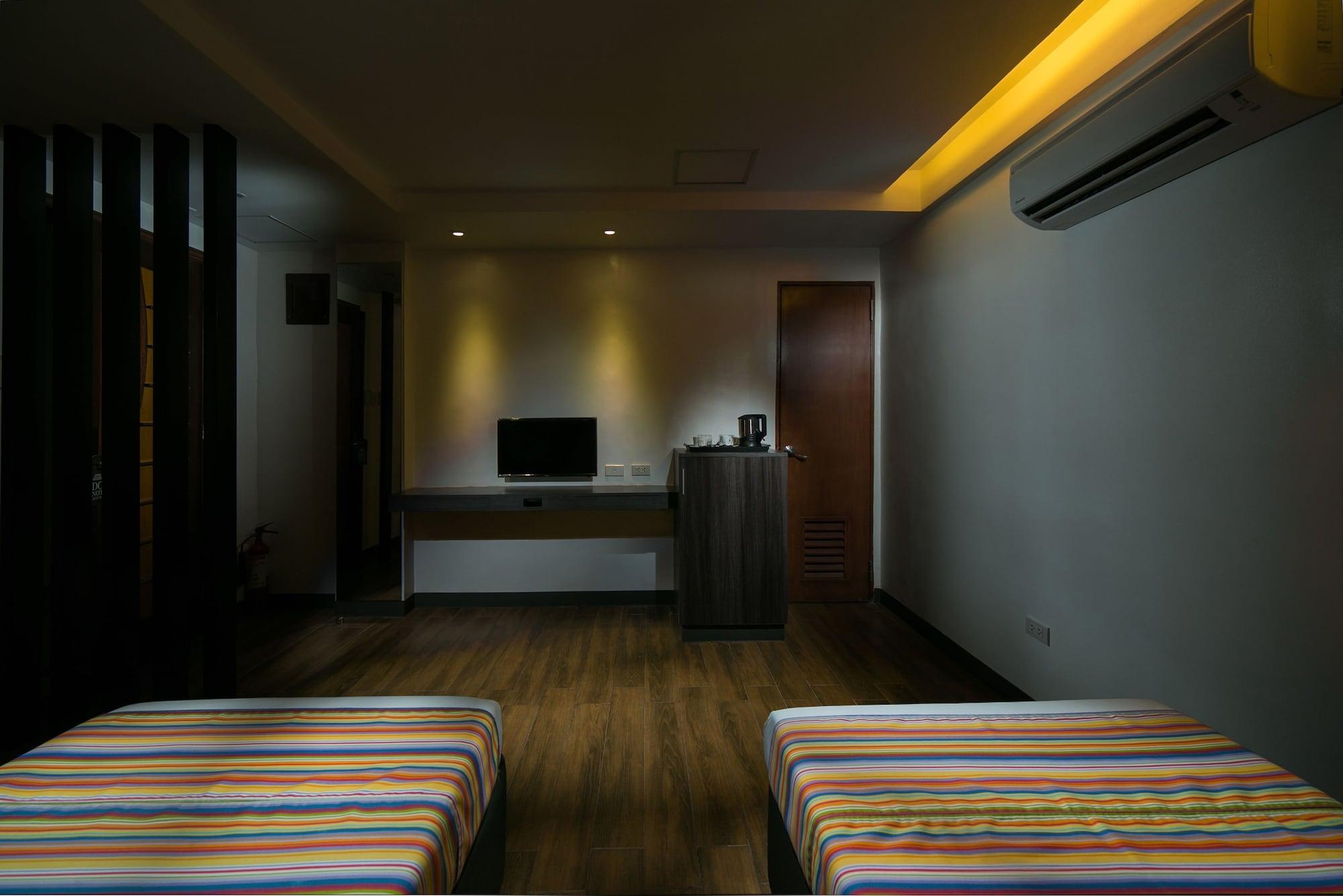 950 Condotel Angeles Bagian luar foto