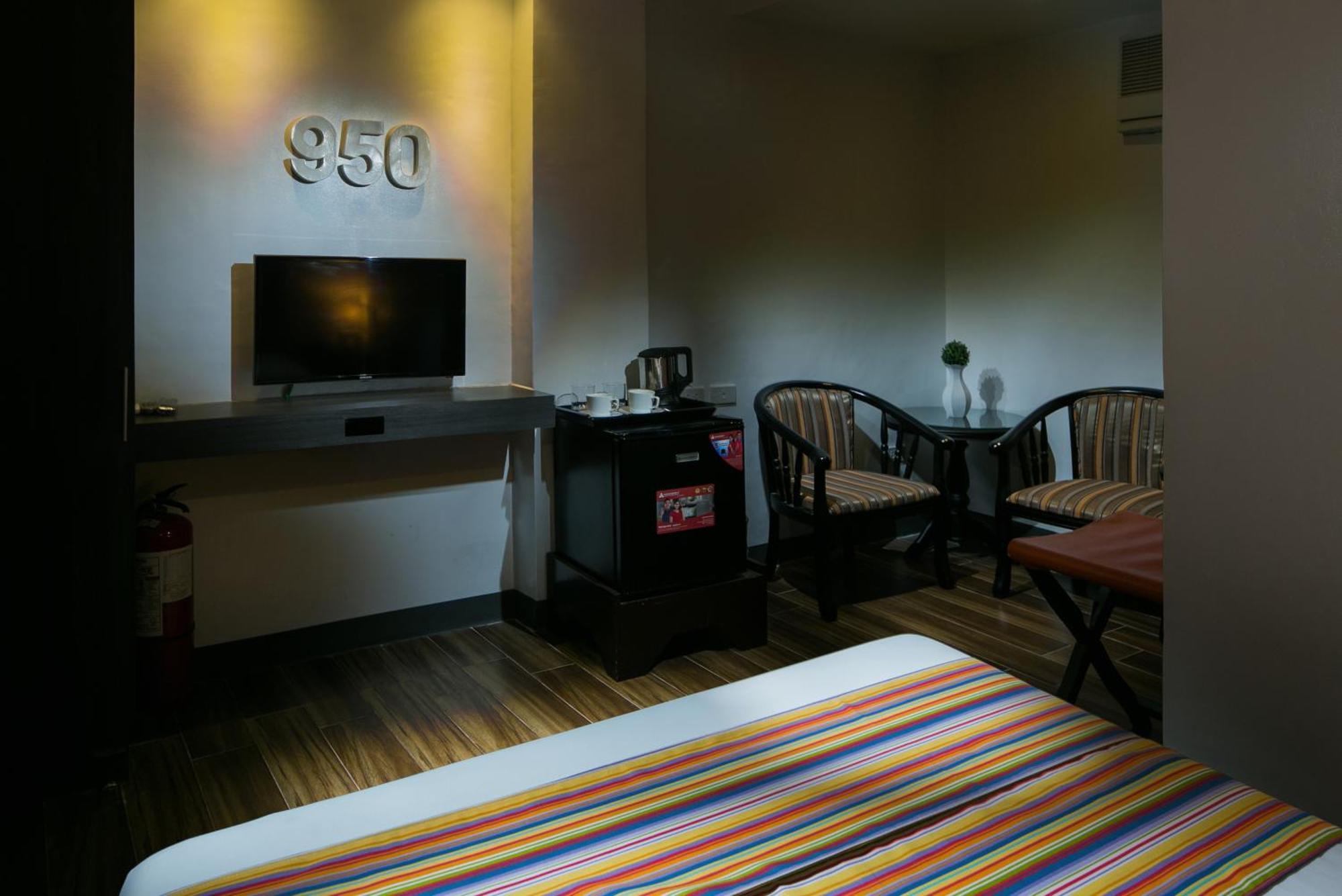 950 Condotel Angeles Bagian luar foto